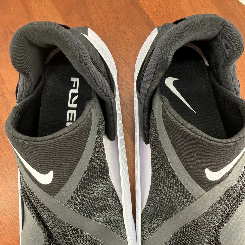 Nike Go FlyEase Sneakers Womens Black White‎ Hands Free Slip On DR5540-002 8.5